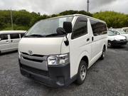 Грузопассажирский микроавтобус категория B Toyota Hiace Van кузов KDH